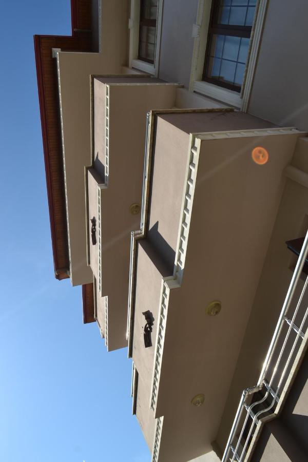The Twins Apartmens Aparthotel Trabzon Buitenkant foto
